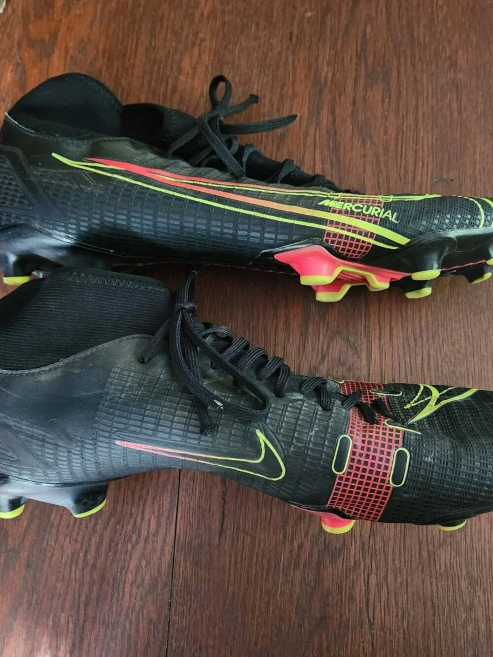 Nike Mercurial Superfly 8 Academy MG Black Cyber Soccer Shoe Mens Size 11